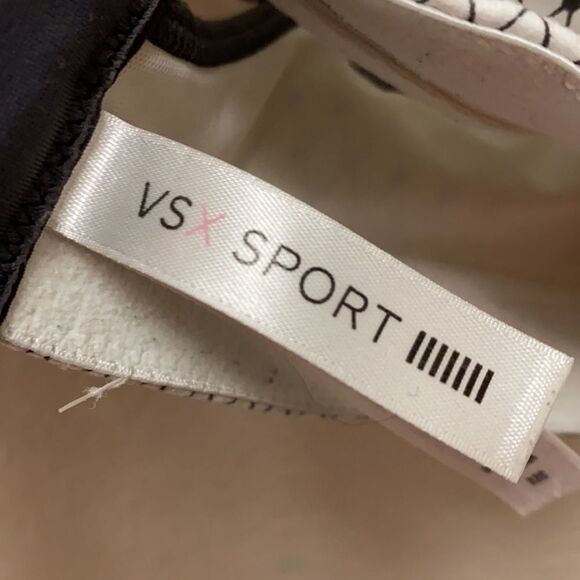 Victoria’s Secret Sports Bra 32C - Picture 2 of 4